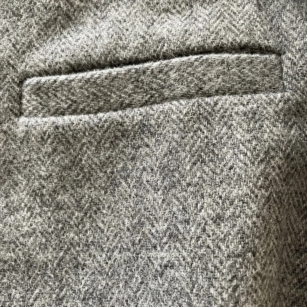 Talbots Wool-blend Fully-lined Pencil Skirt in Herringbone Grey in Size 16